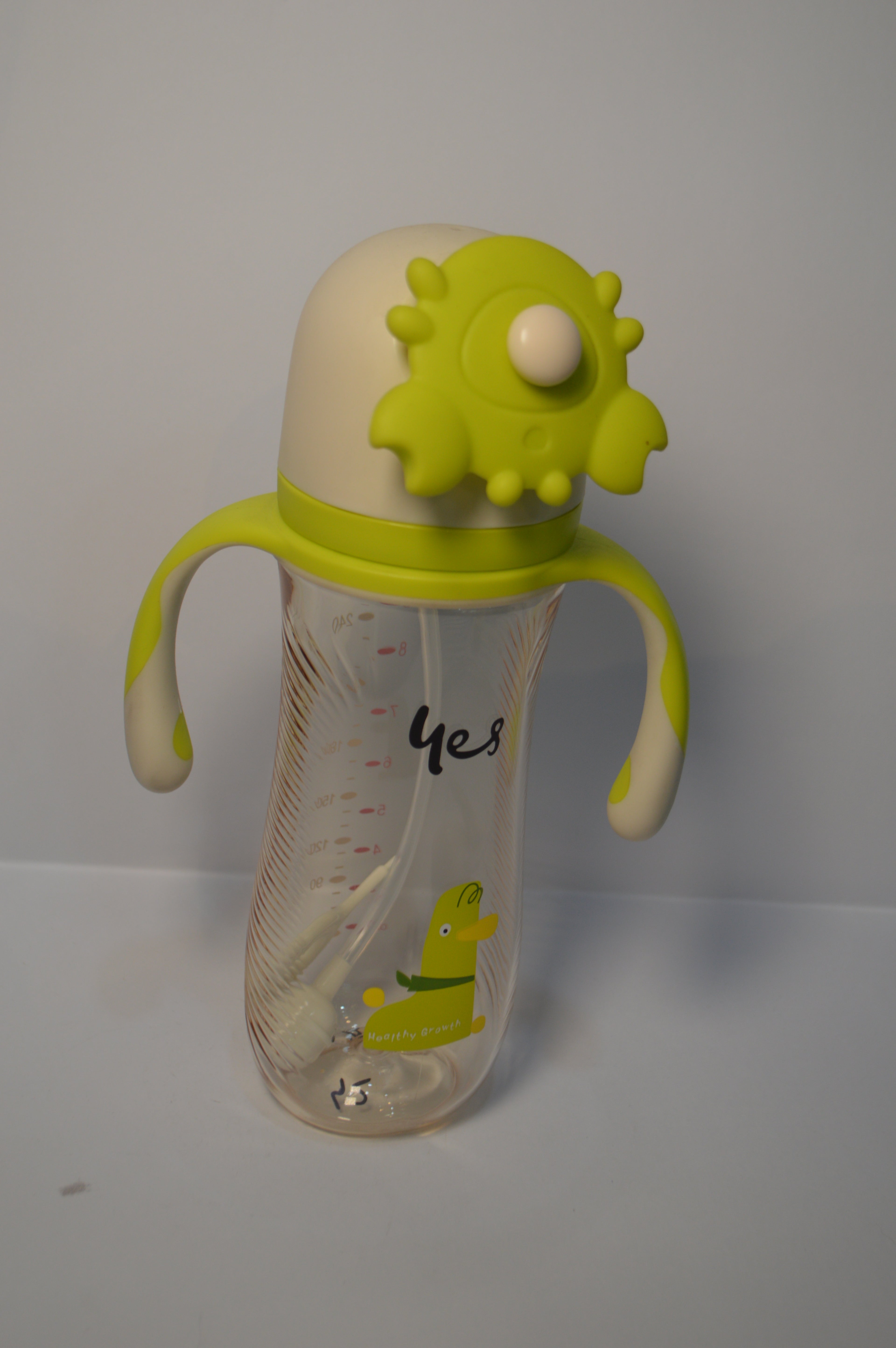 Little Duck Large Capacity Baby Straw Bottle with Crab-Style Flip Cap &amp; Easy-Grip Handles (Lime Green, 300ml)
