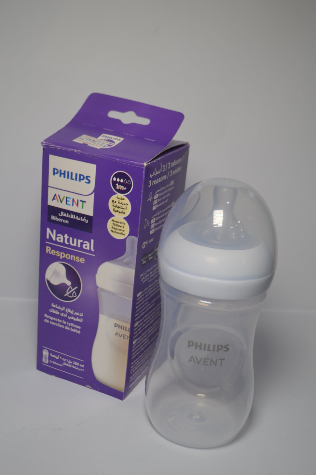 Philips Avent Natural Response Baby Bottle – Anti-Colic Infant Feeder (Clear, 260ml / 9oz)