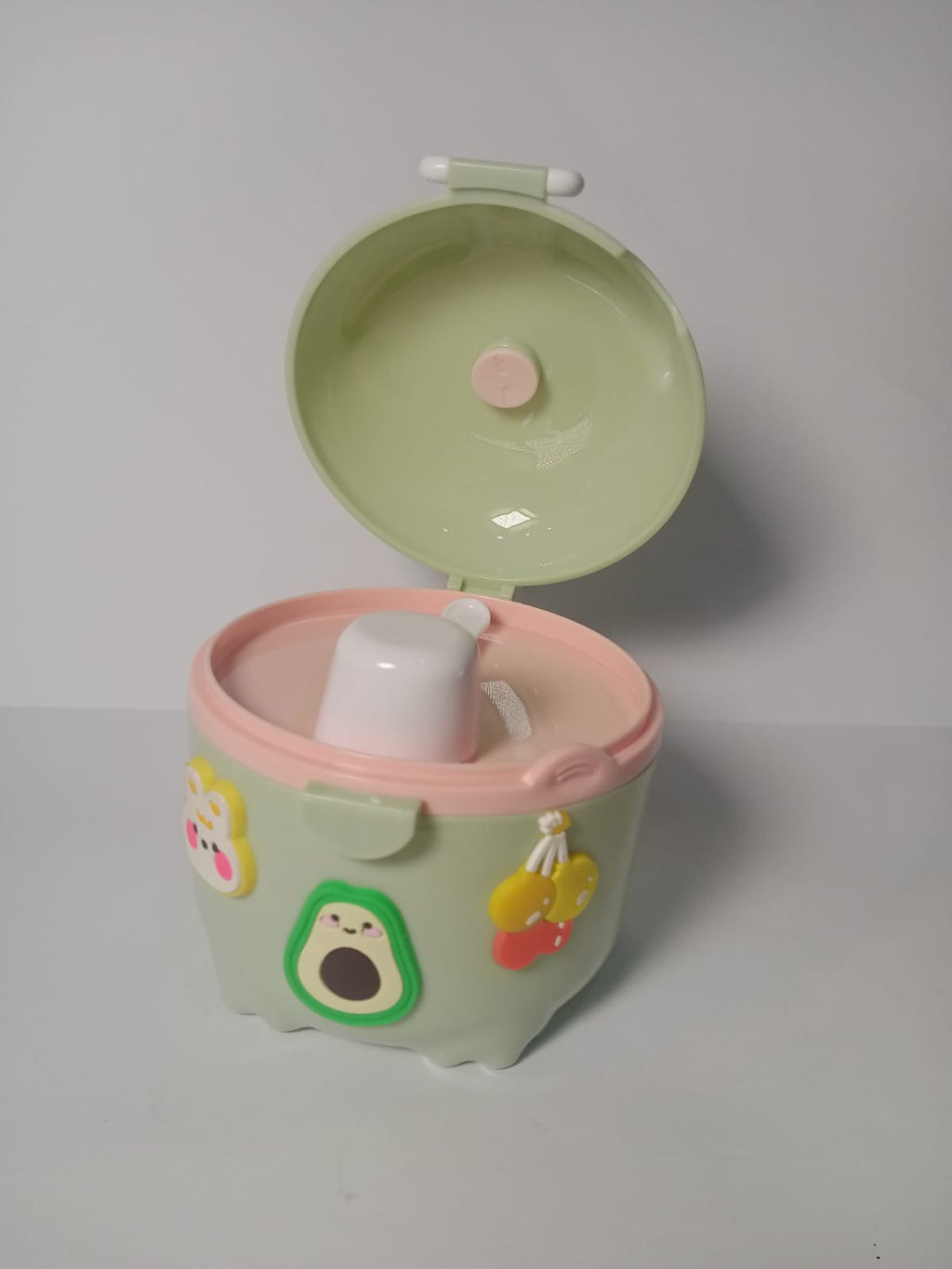 Avocado-Friend Portable Kids Snack Box – Airtight Milk Powder Dispenser with Silicone Loop Handle