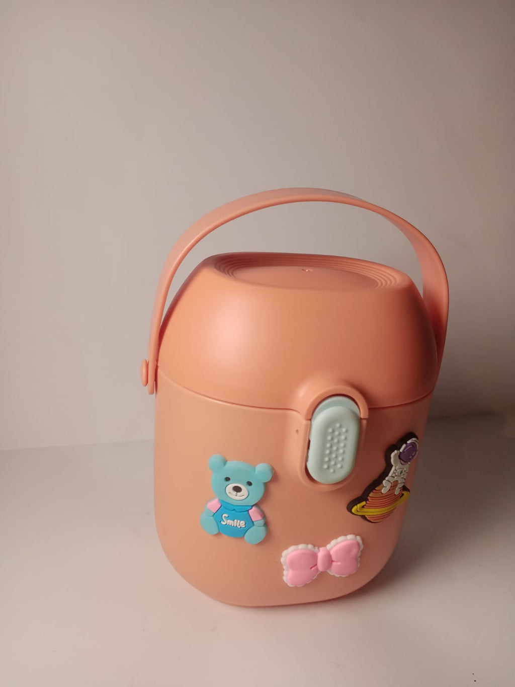 Cosmo-Bear Portable Kids Snack Box – Leakproof Baby Formula Case with Swivel Handle