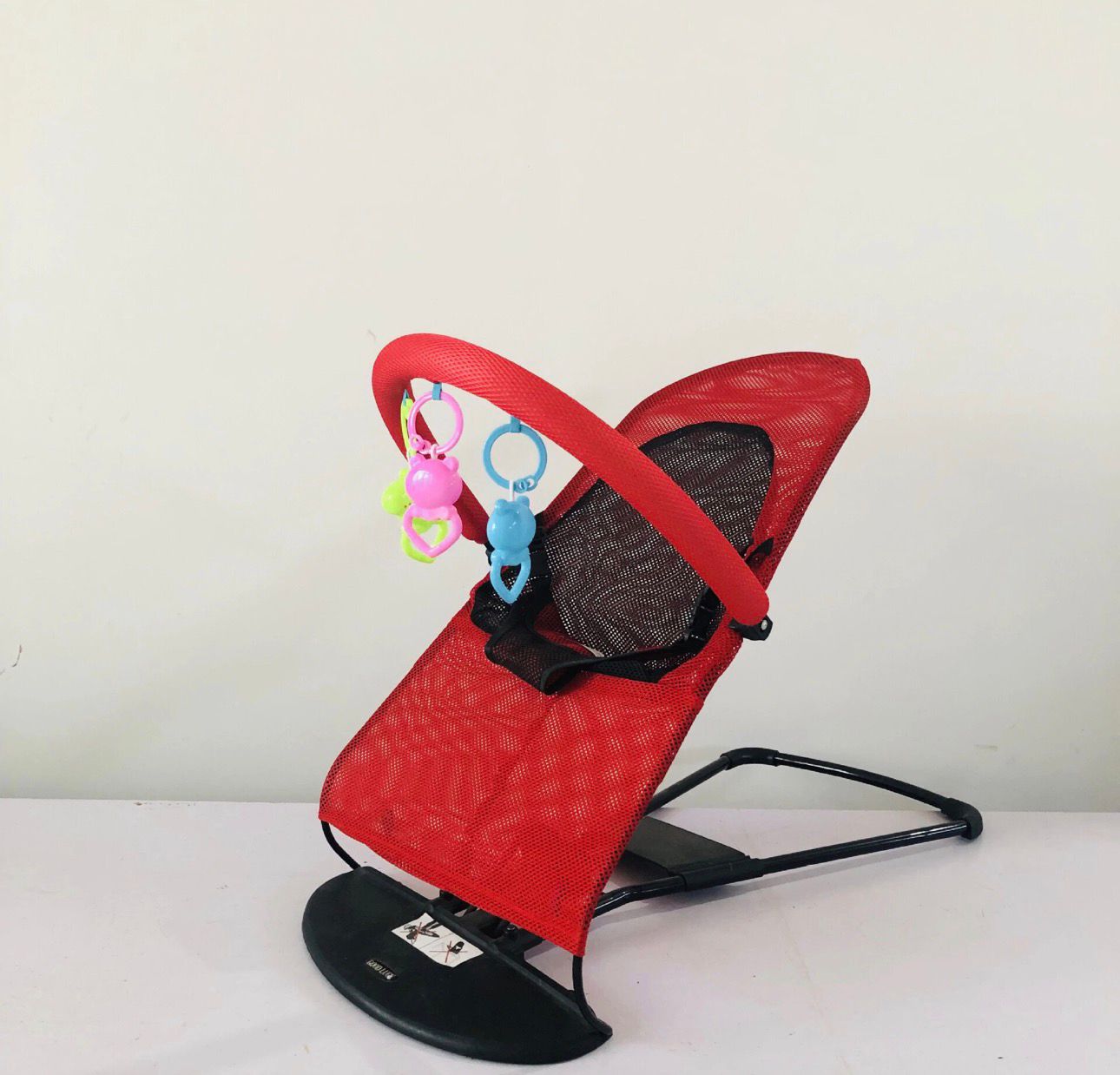 Premium Baby Bouncer Seat with Toy Bar – Comfortable &amp; Safe Infant Rocker